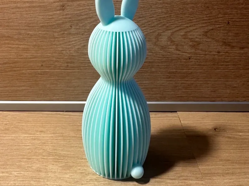 Osterhase mit Puschelschwanz