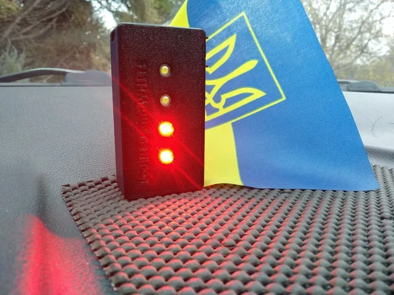 Trench flashlight_Окопний ліхтарик