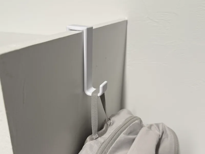 Simple Closet Hook for 3/4" (19mm) Thick Shelves