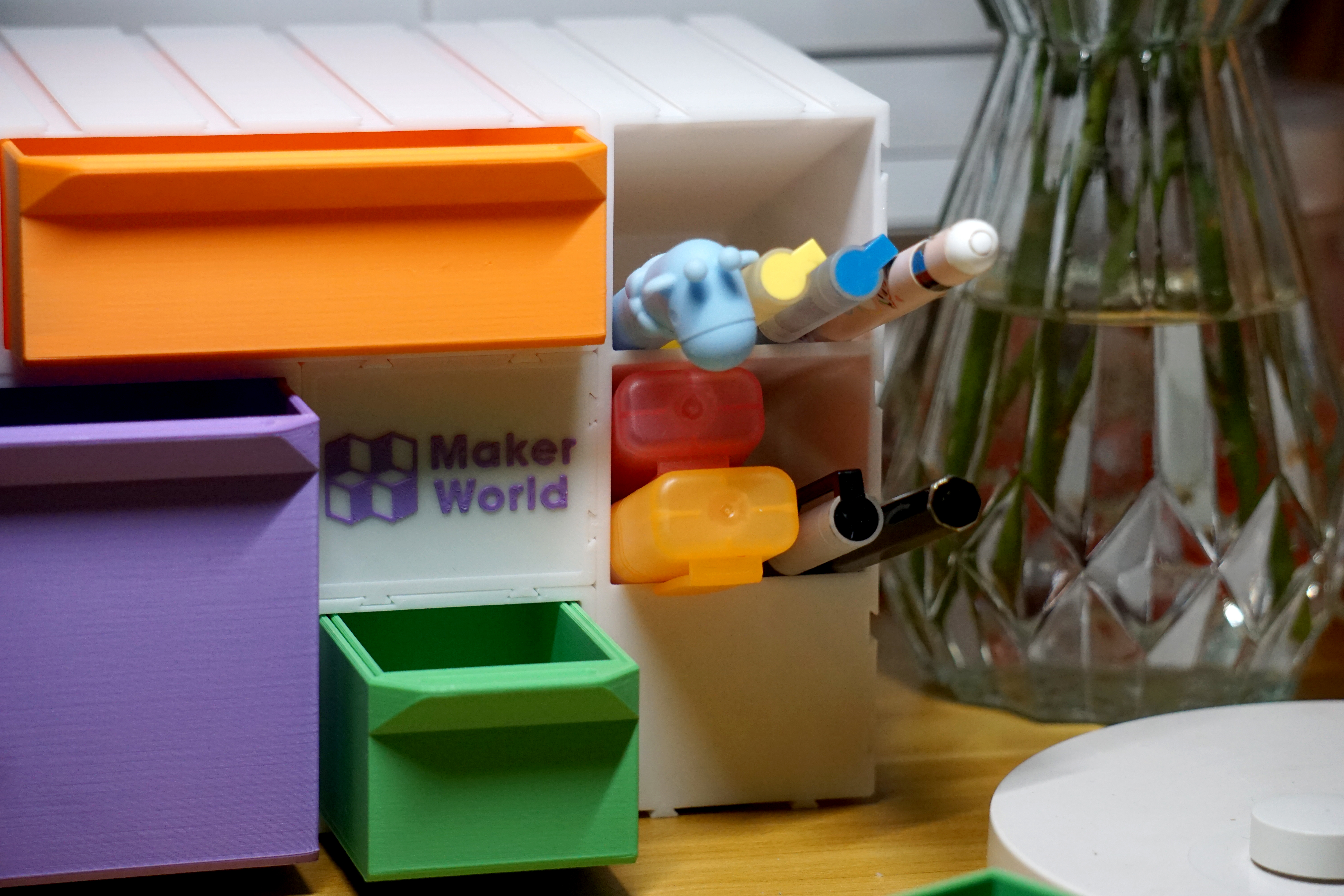 Miniatura 2 do modelo 3D 自由组合收纳盒，可拓展笔筒等配件，四面轨道，可自由拼装堆叠，有三种尺寸可选（A1mini可打印）