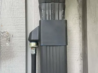 2x3 Gutter Rainwater diverter - Hose thread outlet