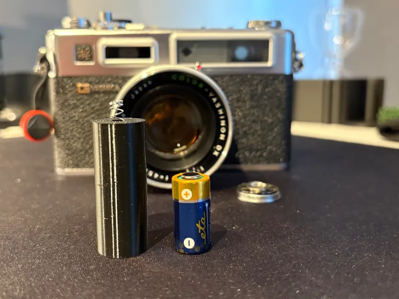 4LR44 Adapter for Yashica Electro 35