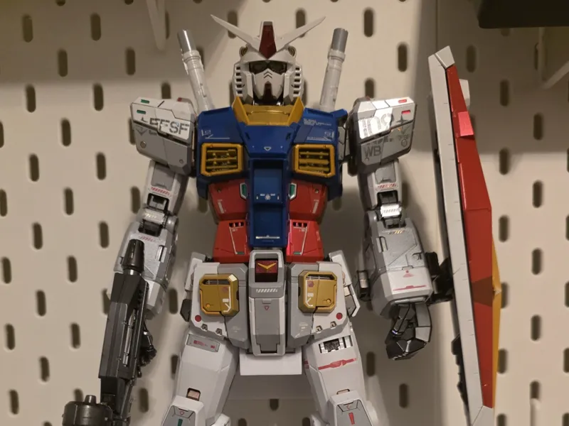 PGU RX-78-2 Stand for IKEA Skadis