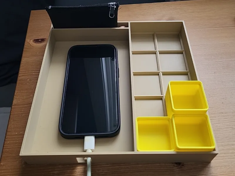 Bedside Charger and Stuff Gridfinity tray