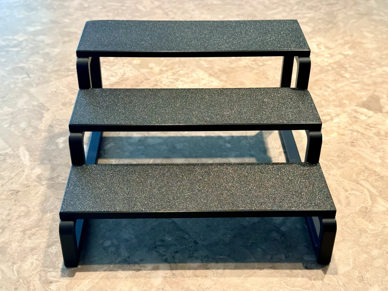 Display Riser Shelf view 3