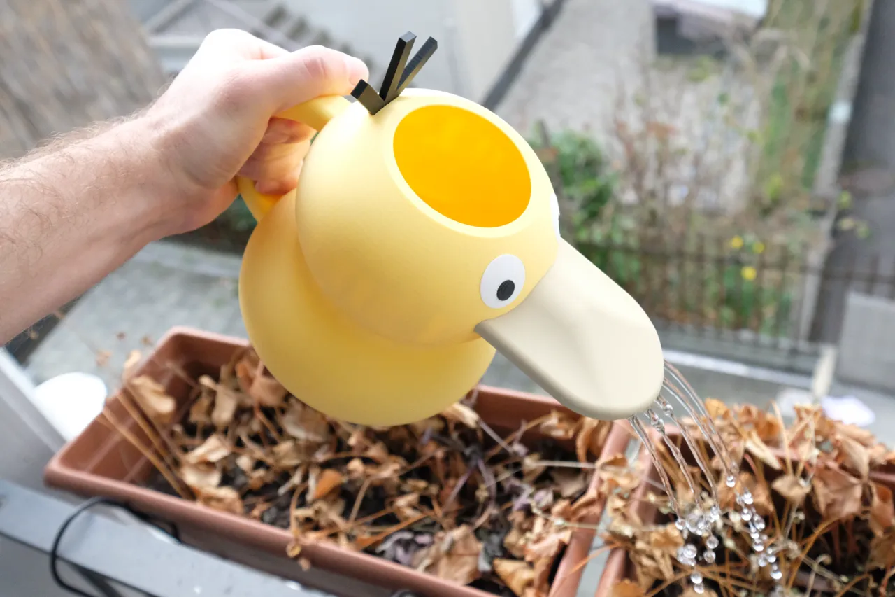 Sprayduck | Entonkanne | Psyduck Watering Can view 2