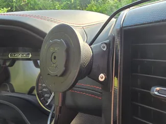 Quadlock Adhesive Dash/Console Mount Stiffener