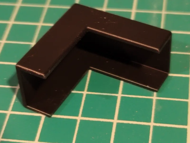 Simple Corner Guard