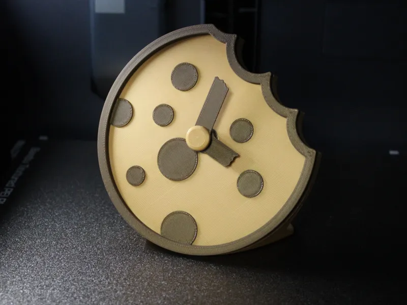 Cookie Desk Clock Maker Kit