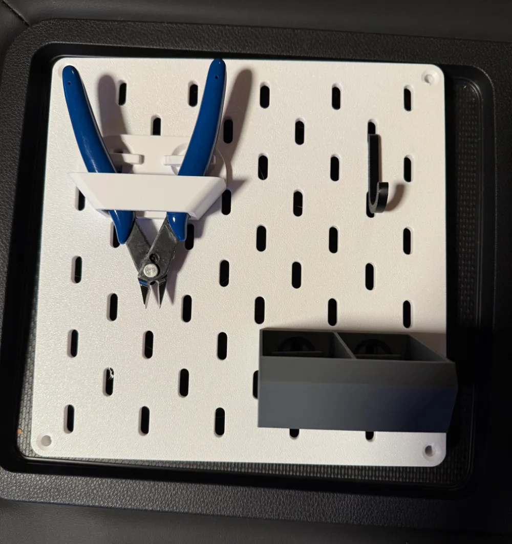 Customizable Skadis Pegboard by Tom - MakerWorld