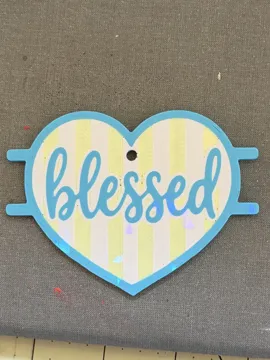 Accesorio para sujetar ligas de cabello: Heart Hair Tie Holder Keychain/Bagtag — vista de referencia 3