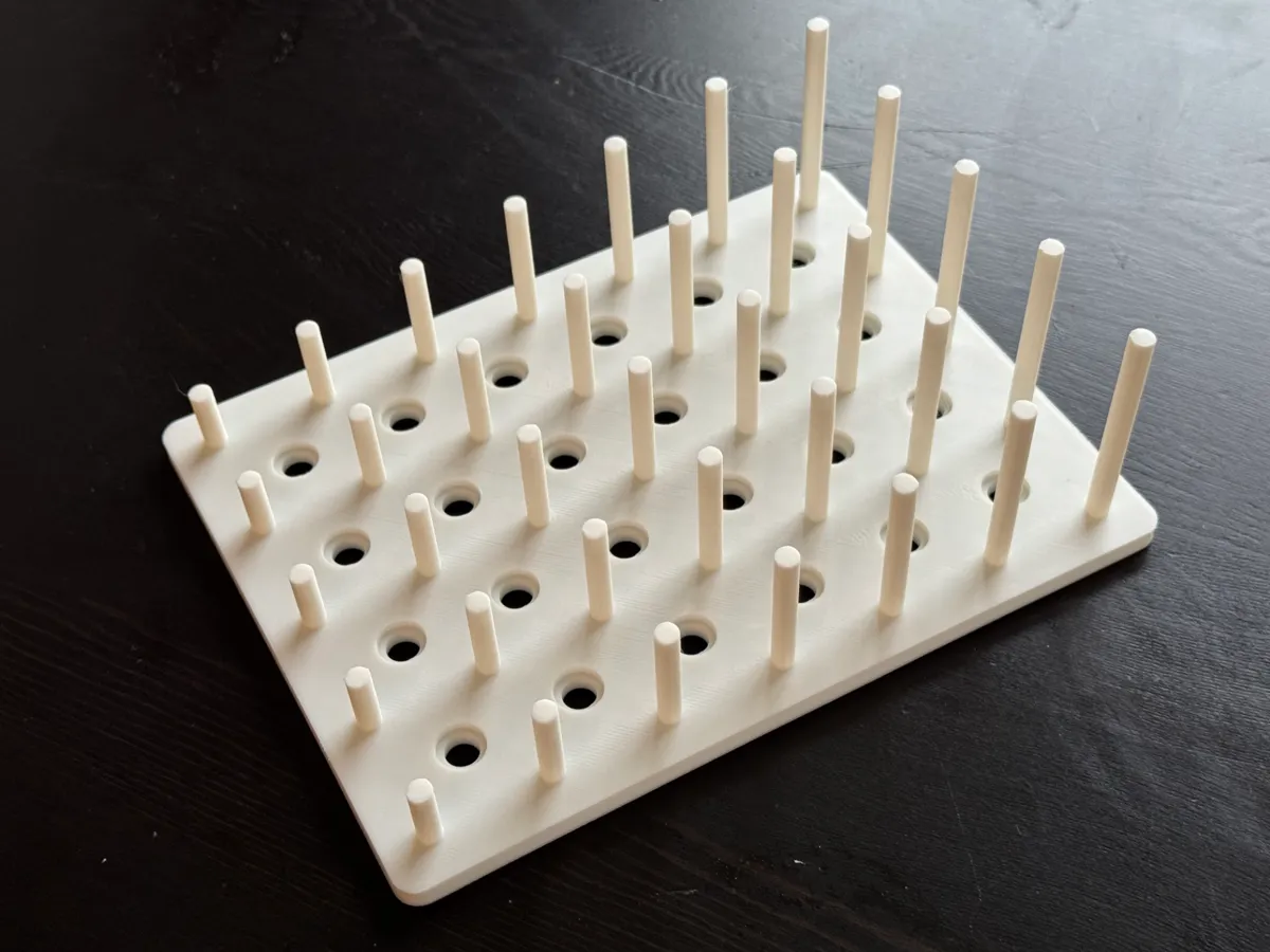 Parametric Peg Rack with Variable Height Pegs - Free 3D Print Model ...