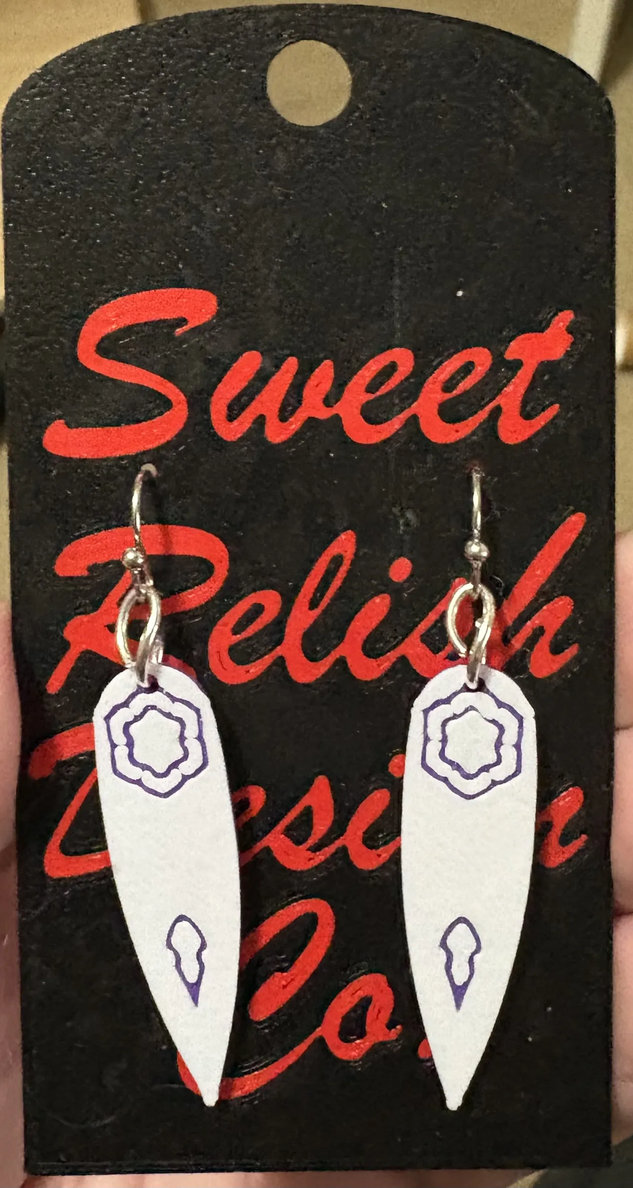 Kpop Demon Hunters Zoey's Dagger Earrings view 2