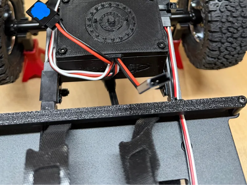 Lipo Abstandshalter für RC4WD Trail Finder 2
