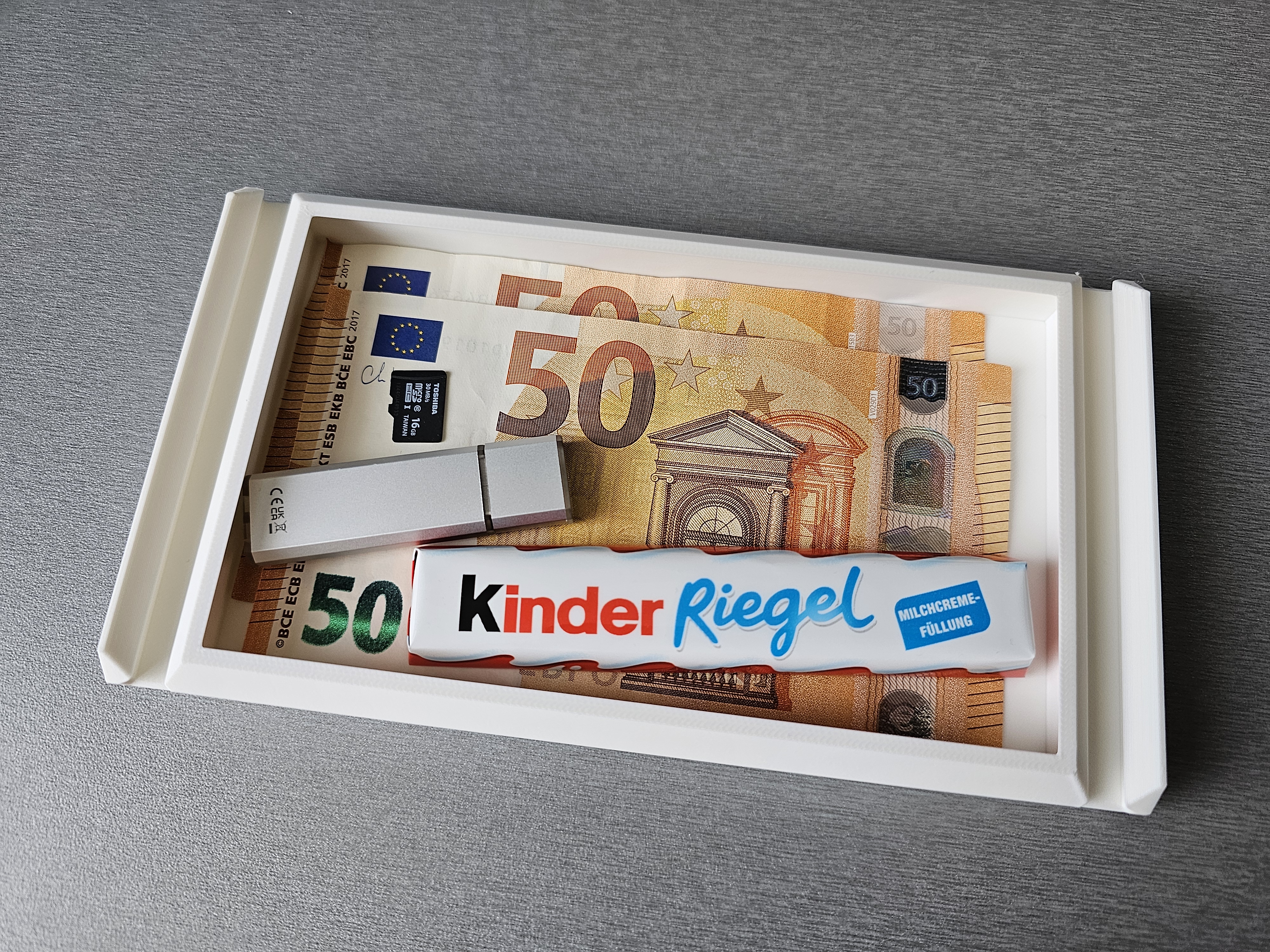 Miniatura 5 do modelo 3D Secret drawer