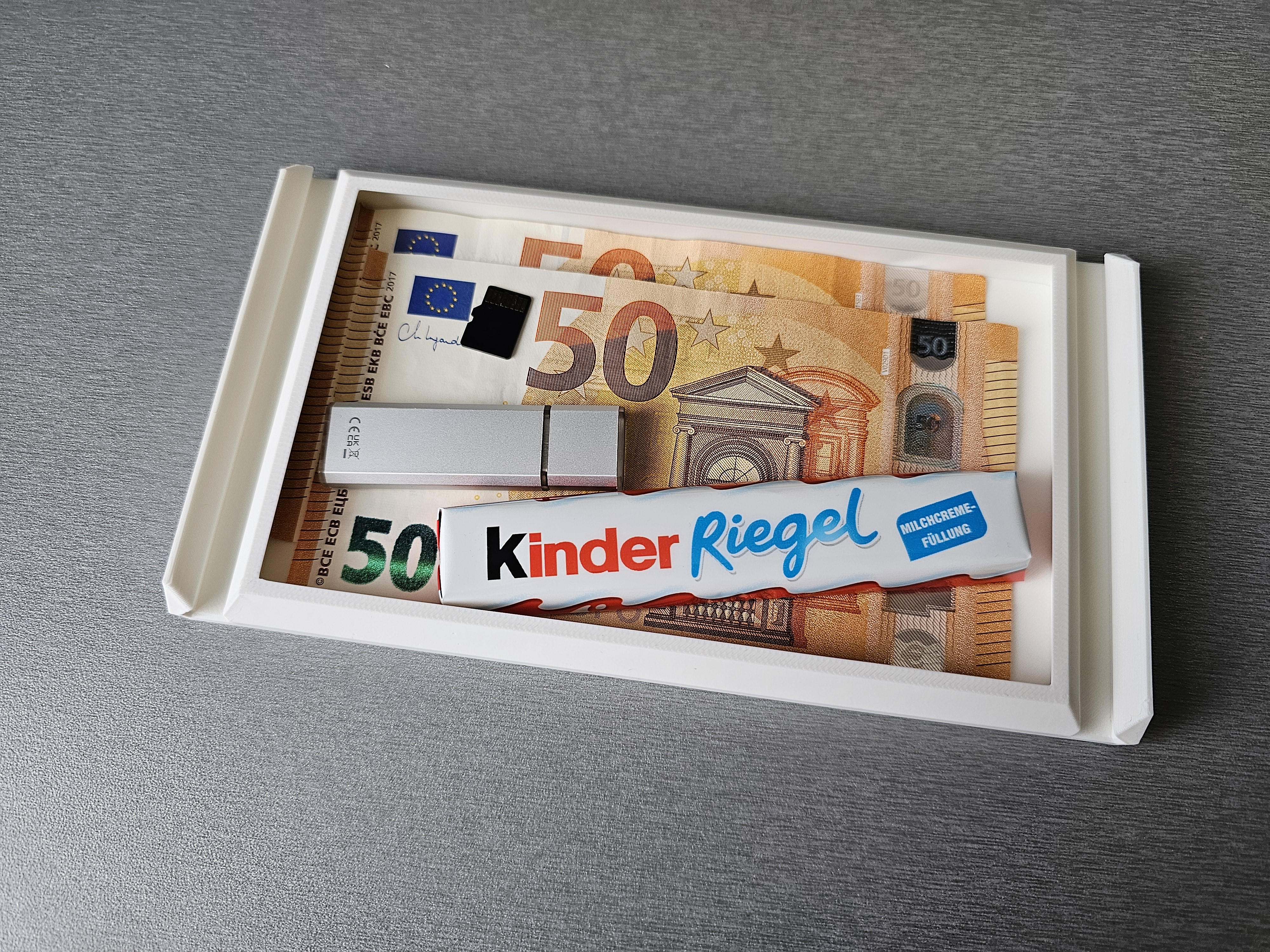 Miniatura 4 do modelo 3D Secret drawer