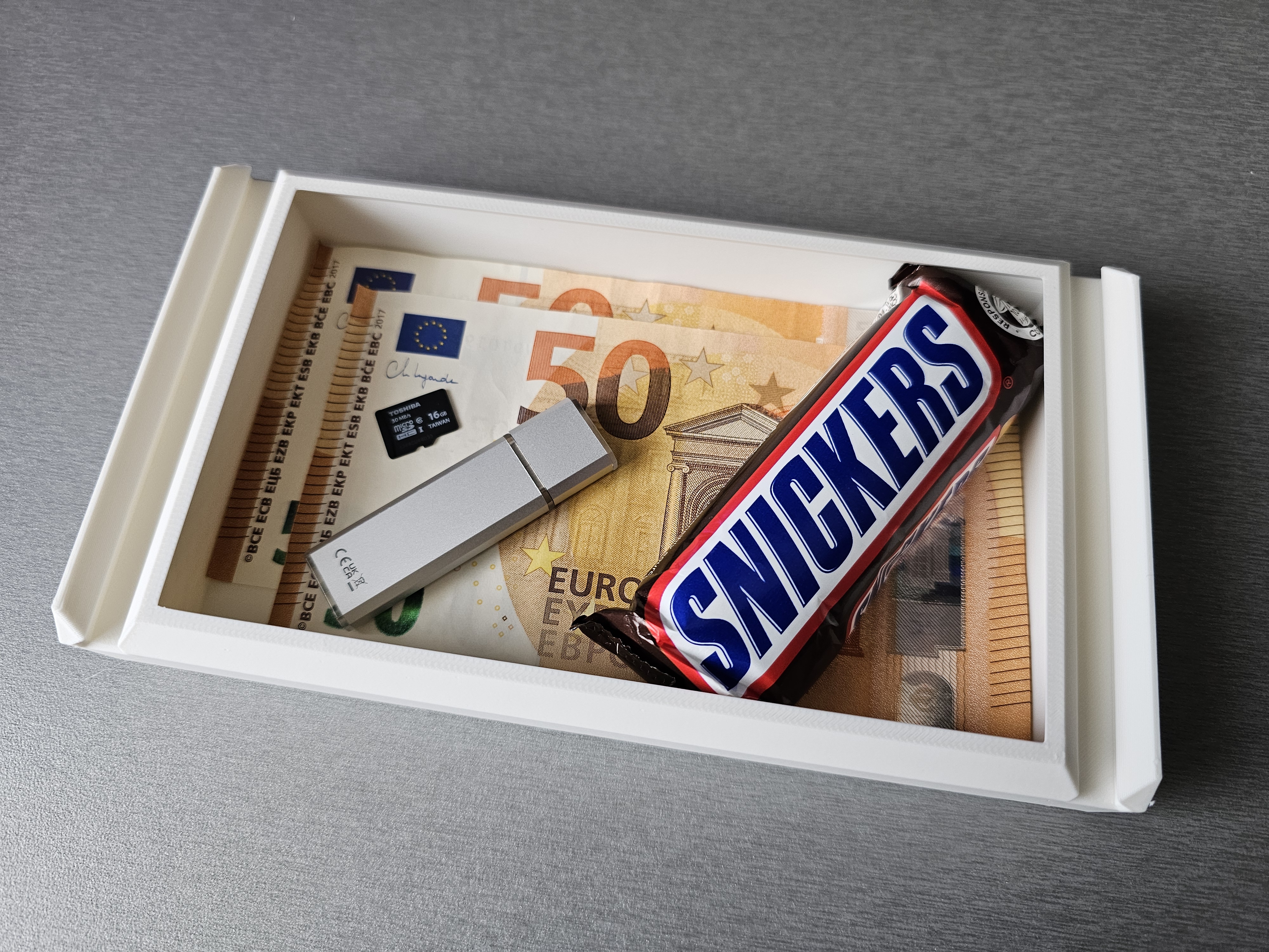 Miniatura 7 do modelo 3D Secret drawer