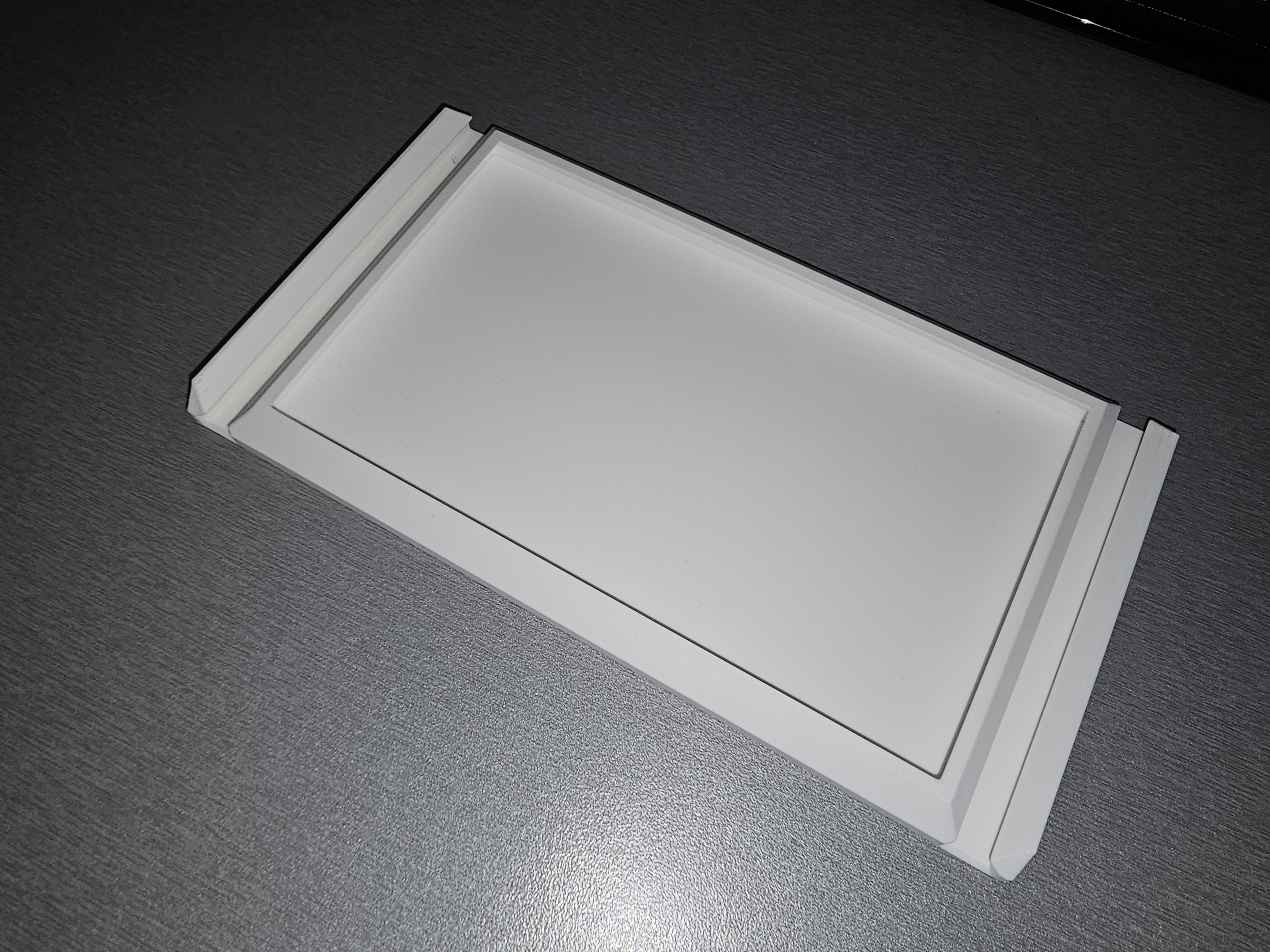 Miniatura 14 do modelo 3D Secret drawer