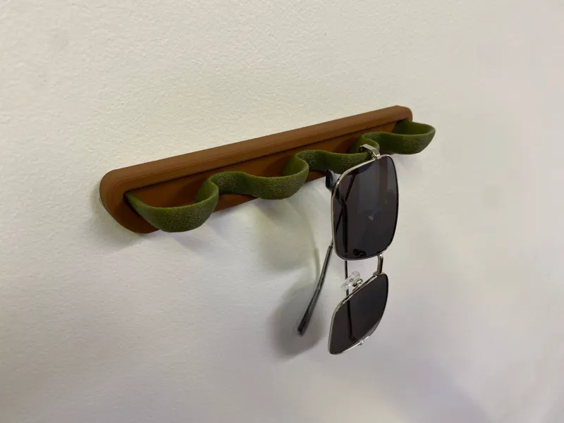 glasses holder