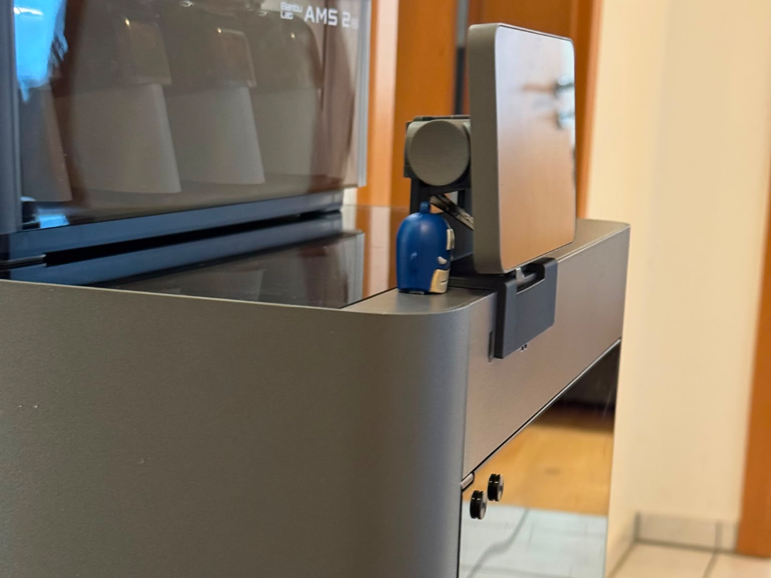 P2S/X2D screen reposition bracket (reduces depth)