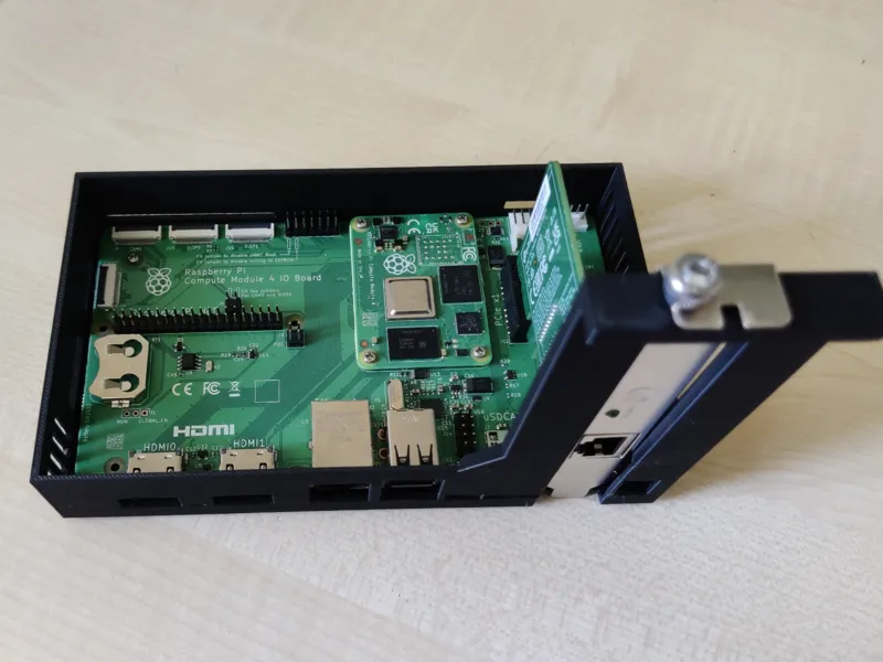 Raspberry PI Compute Modul 4 IO Board Case