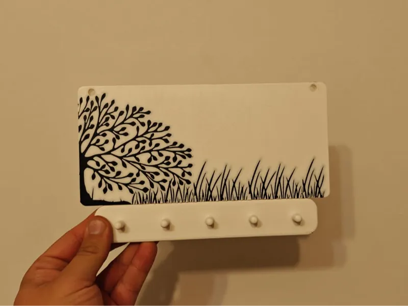 Key holder tree and grass