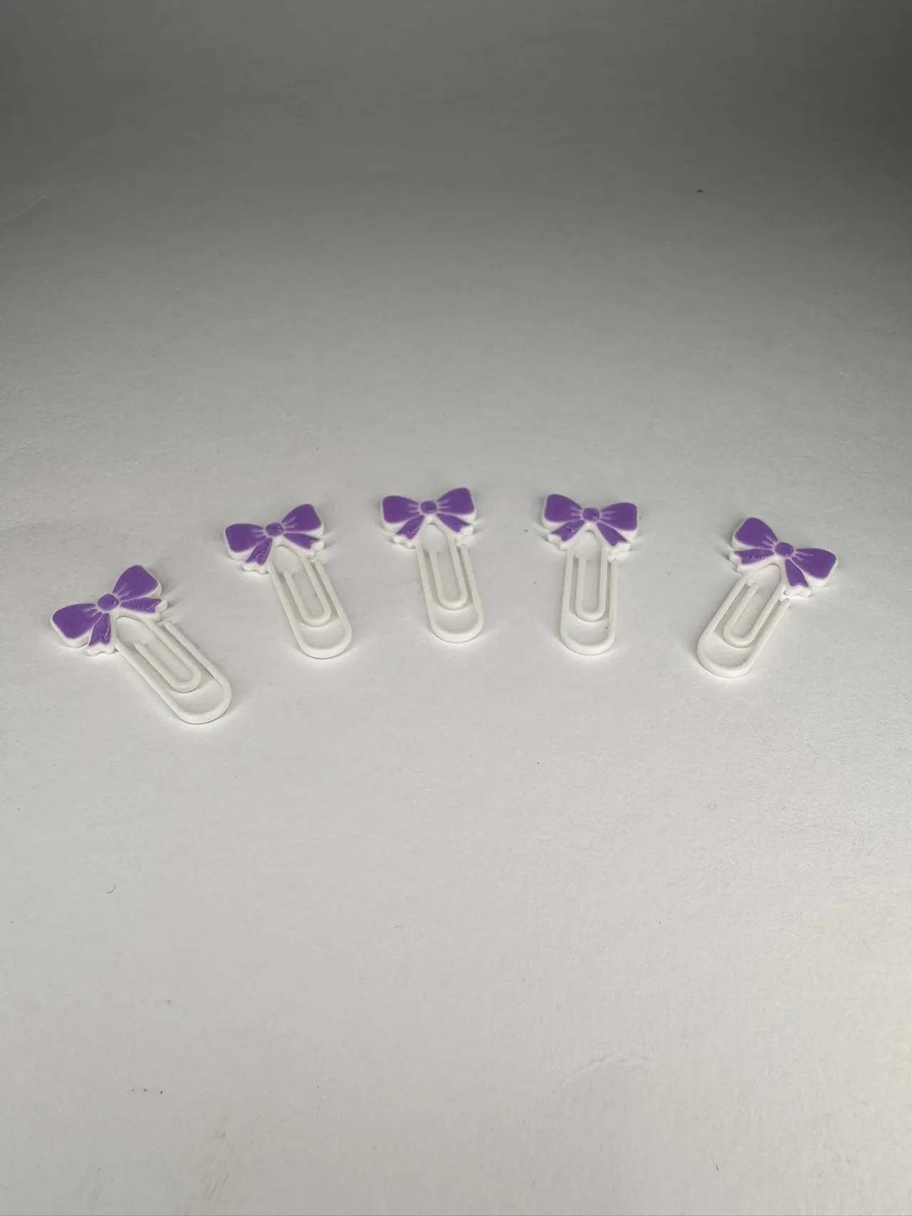 Büroklammer Schleife Geschenkschleife view 3