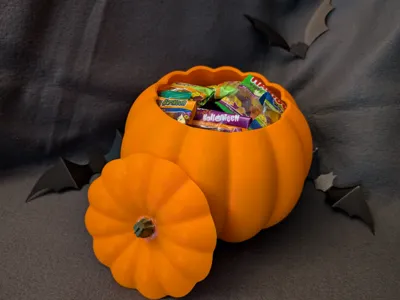 Pumpkin bowl with lid