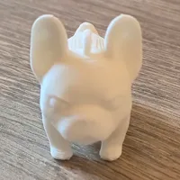 Bouledogue français — figurine ou porte-clés — photo 6
