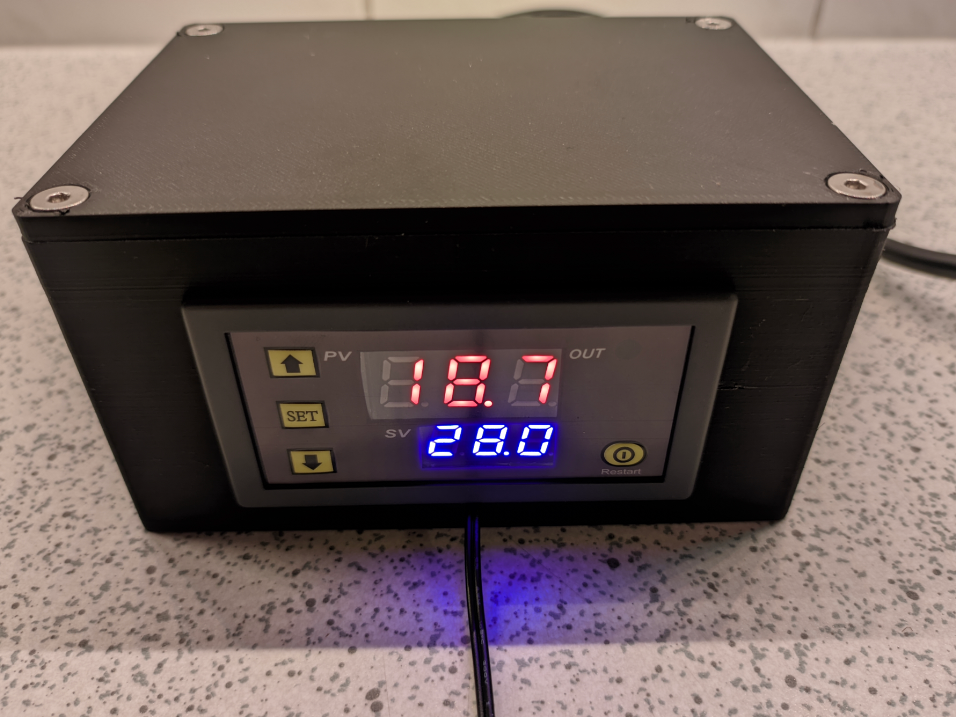 Temperature Controller 230V heating and cooling