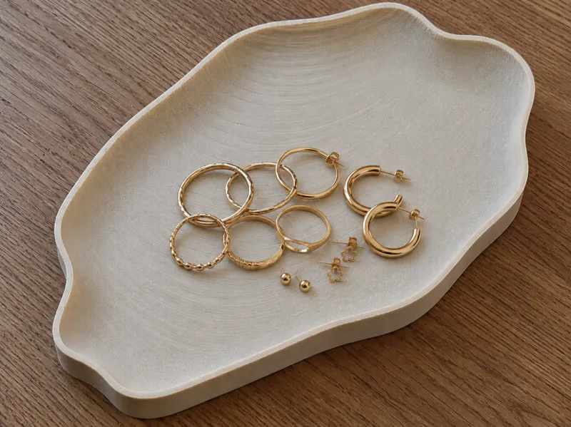 Jewelry plate modern