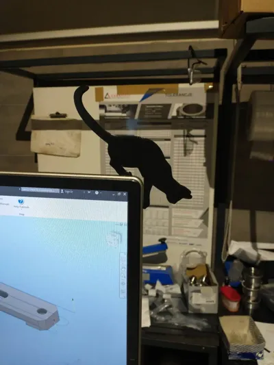 Cat door topper shelf decor by mars730 - MakerWorld