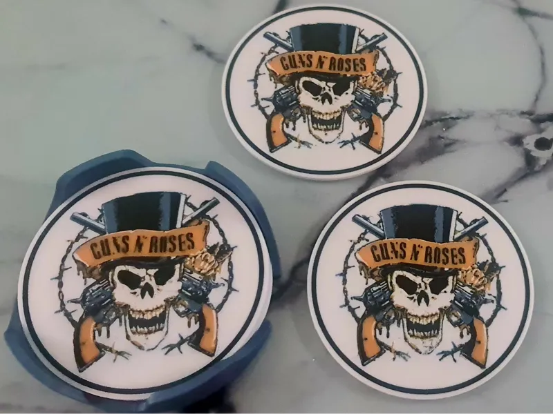 POSA VASOS DE GUNS N´ ROSES