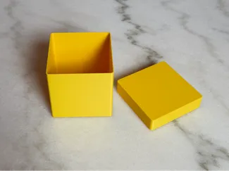 Box with lid