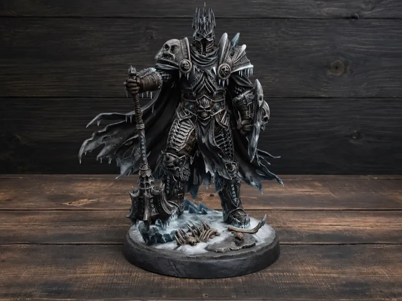The Lich King — Frozen Throne Display Statue