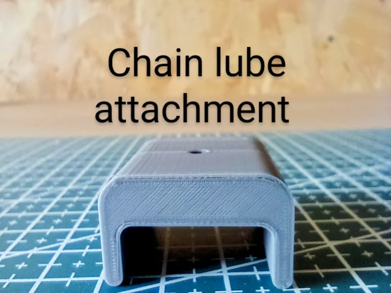 chain lubricator attachment