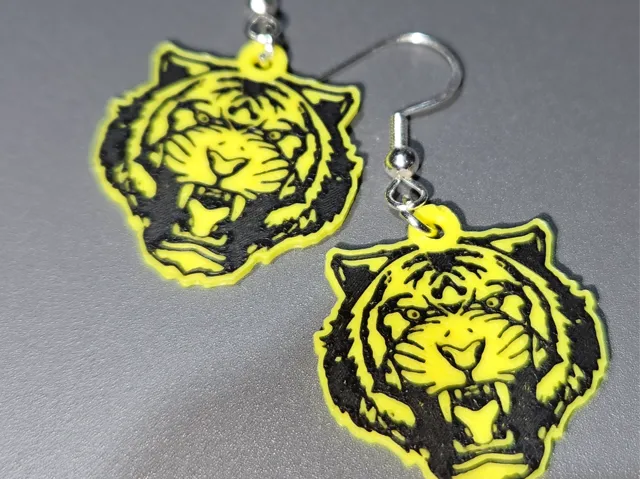 Mustard Tiger Earring