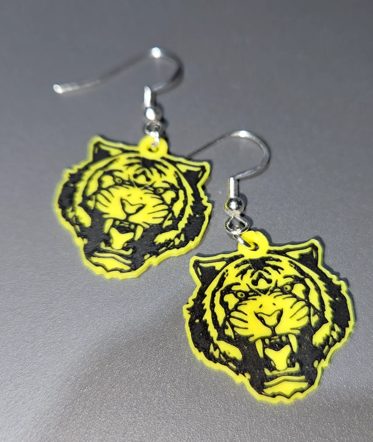 Mustard Tiger Earring view 2