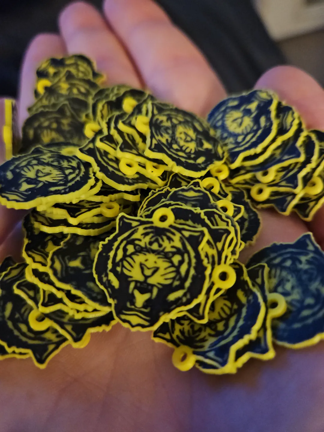 Mustard Tiger Earring view 3