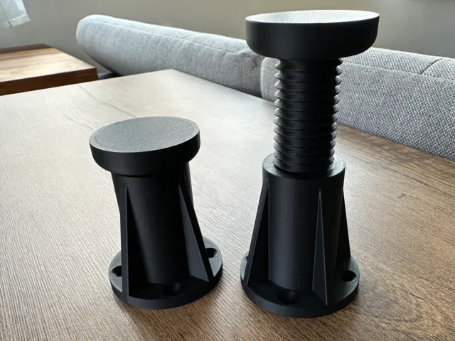 Height-adjustable leg