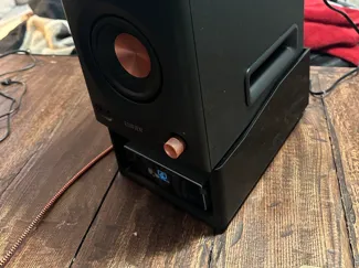 Speaker Stand - Edifier Mr5 - With Pocket