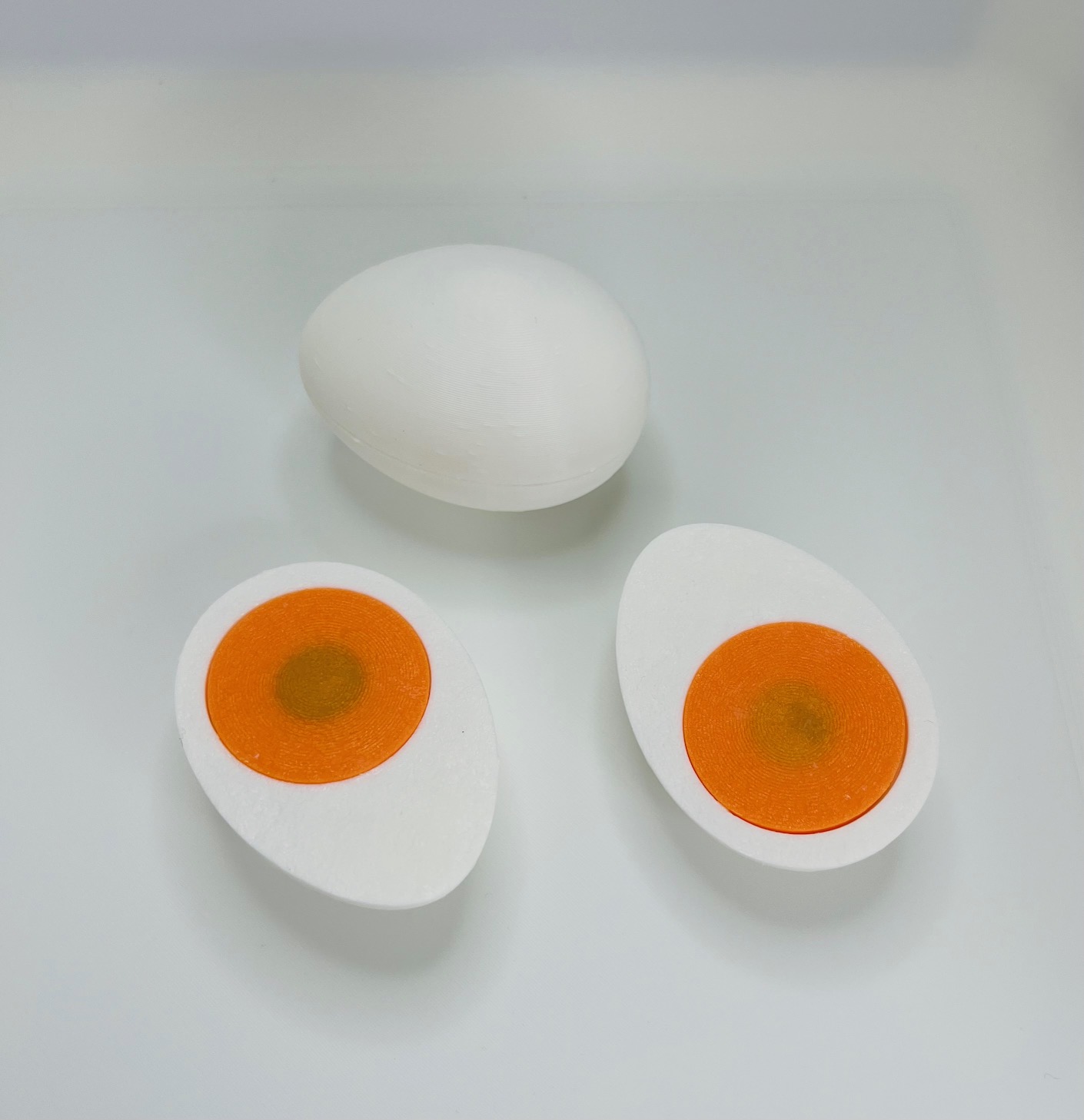 Miniatura 1 do modelo 3D Hard Boiled Egg Half