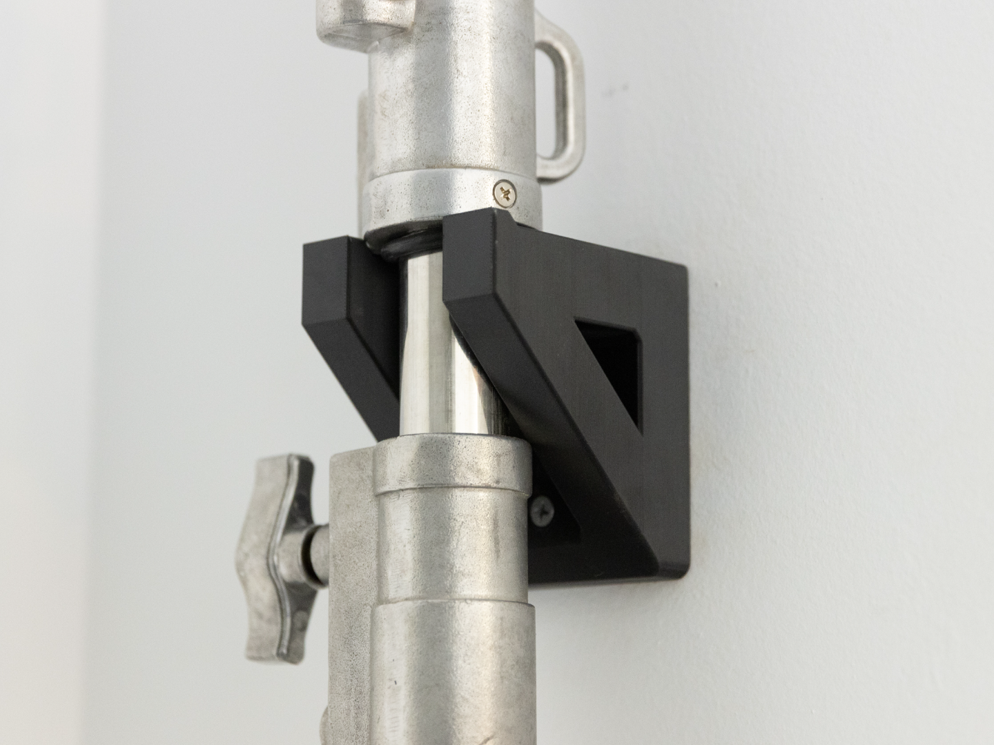 Heavy Duty Lighting Stand Wall Mount