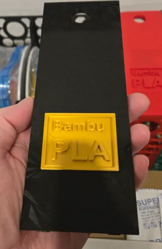 Deckel für Filamentbox mit Aussparung für Sample (
