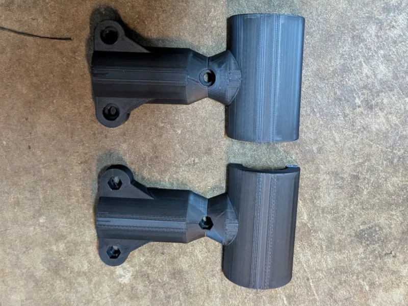 Conduit Connector Tee - 1 inch main to 1/2 inch
