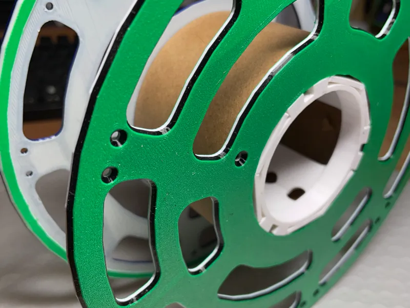 flat reel when stored (only takes 12mm + parts)