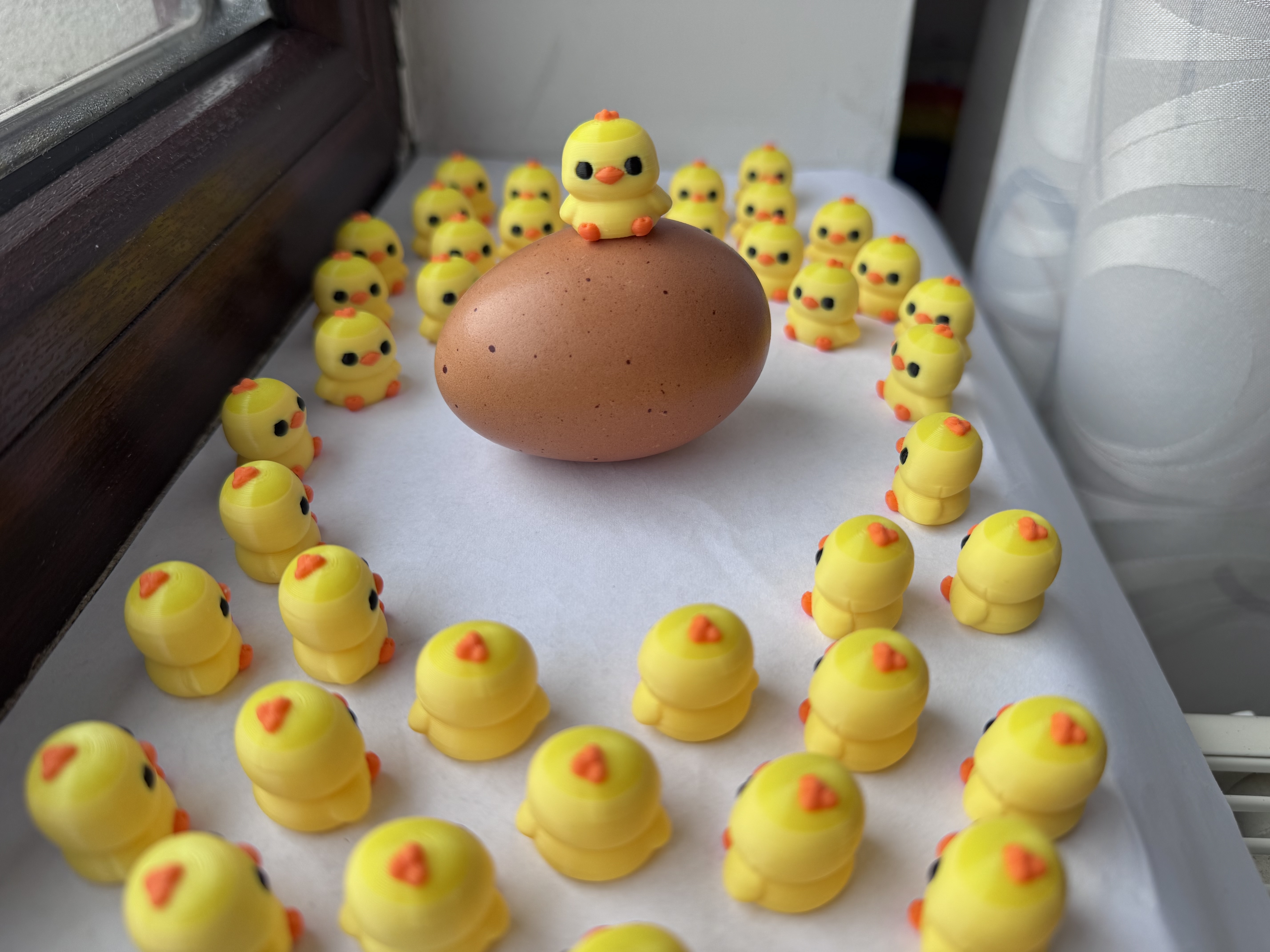 Miniatura 1 do modelo 3D Mini Easter Chick – Tiny Easter Decoration