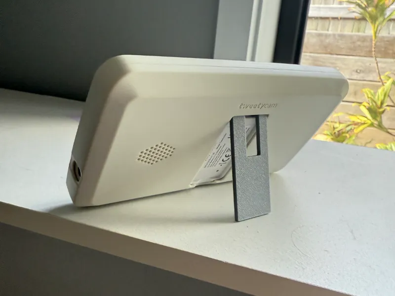 stand part for a tweety cam monitor