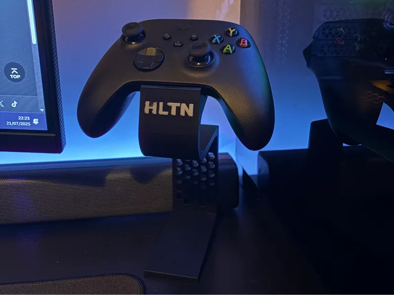 Xbox controller stand