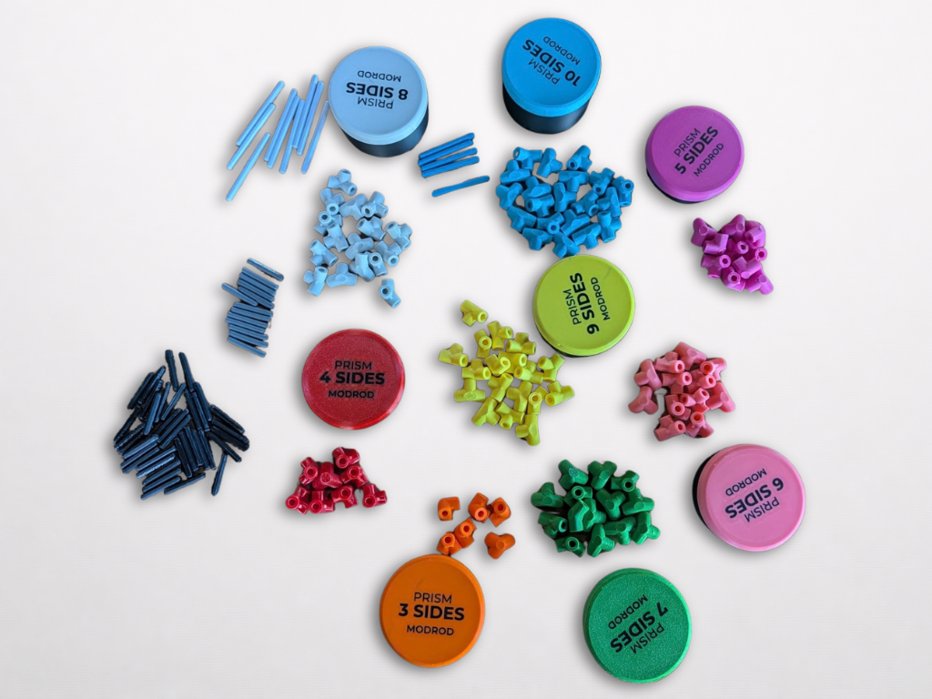 Miniatura 9 do modelo 3D Modular Polygon Prisms – STEM Building Kit